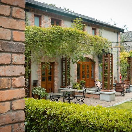 Croneybyrne Courtyard Clara Exterior foto